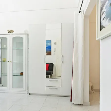 Casa Rella Con Terrazzo *